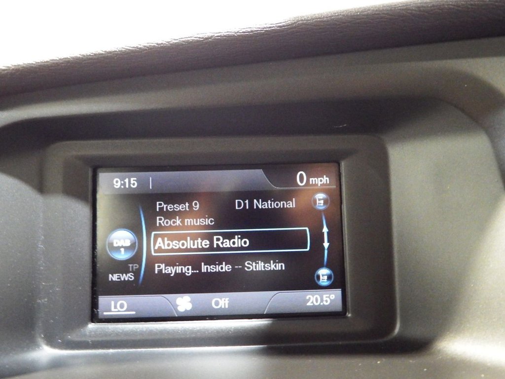 Used Volvo V40 2016 for sale - 76558505: Photo 7