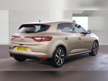 Used Renault Megane 2019 for sale - 79599233: Photo