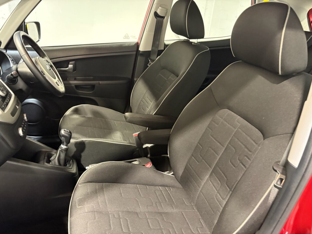 Used Kia Venga 2018 for sale - 76430400: Photo 32