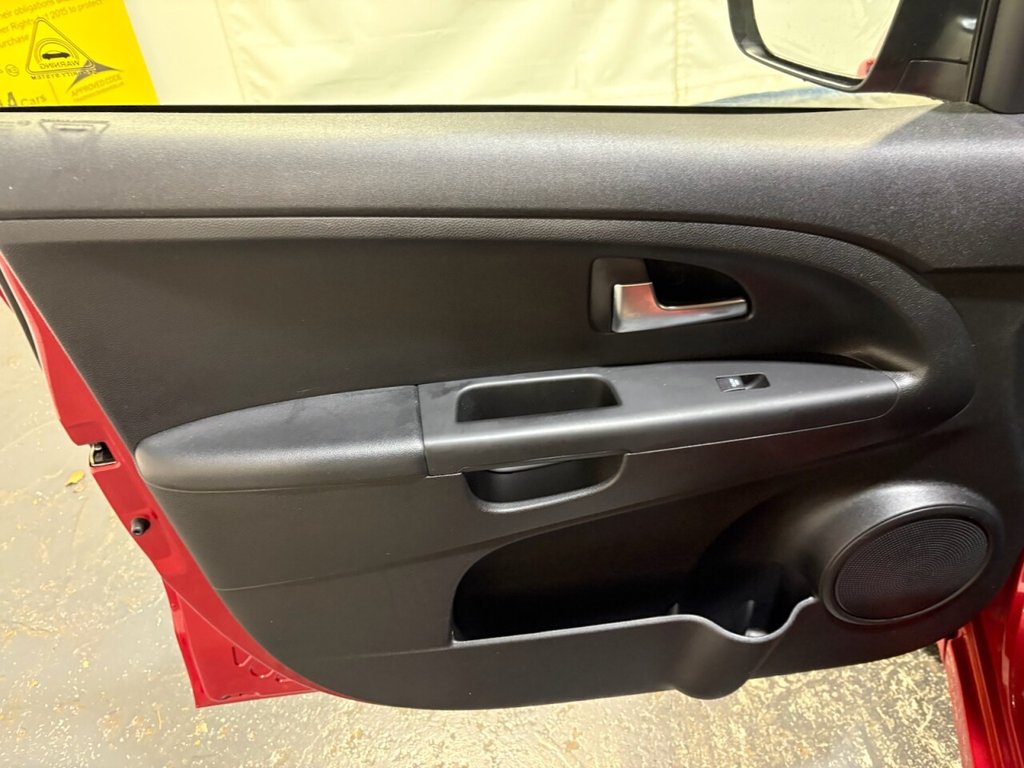 Used Kia Venga 2018 for sale - 76430400: Photo 36