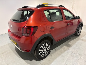 Used Dacia Sandero Stepway 2017 for sale - 79334562: Photo