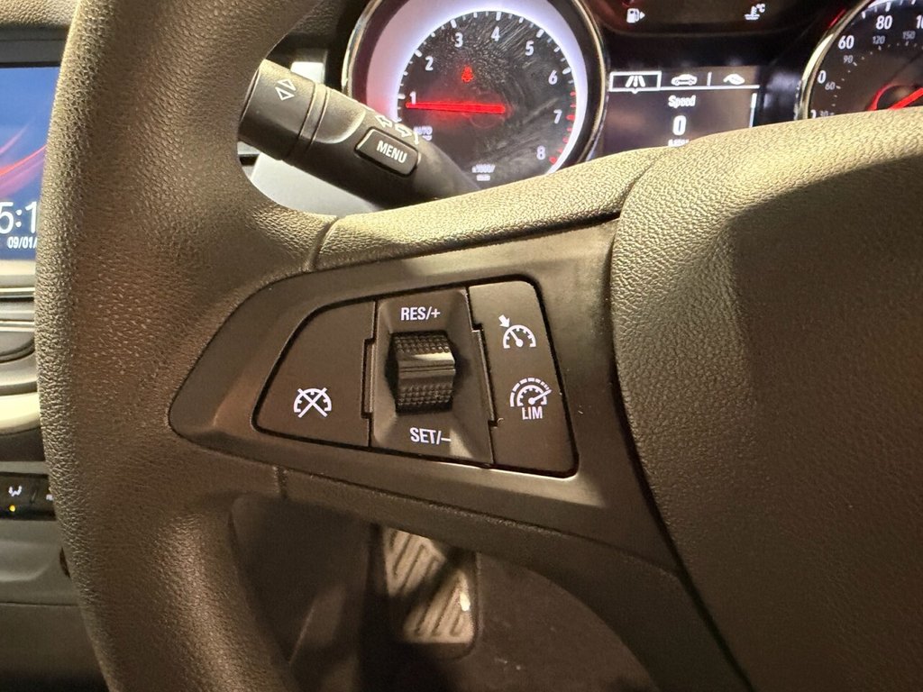 Used Vauxhall Astra 2018 for sale - 77153472: Photo 30