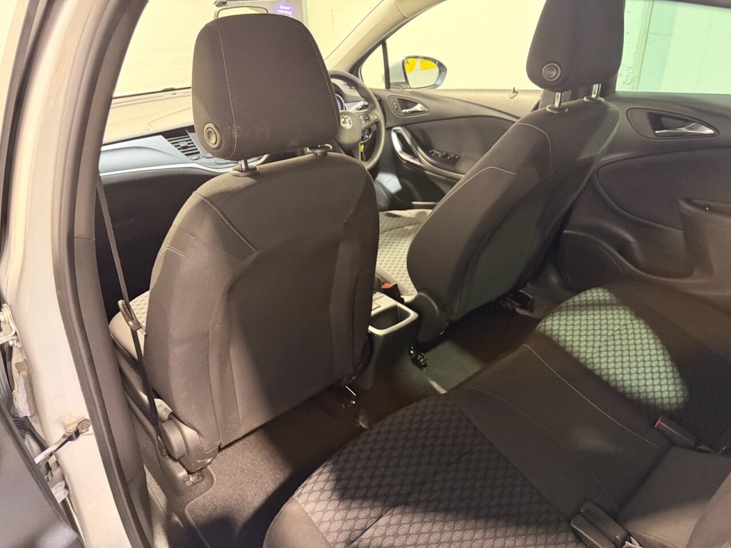 Used Vauxhall Astra 2018 for sale - 77153472: Photo 40