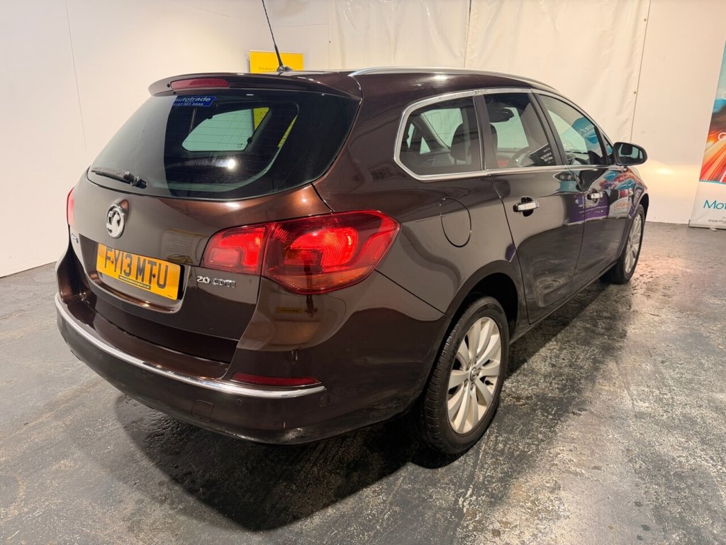 Used Vauxhall Astra 2013 for sale - 77477411: Photo 24