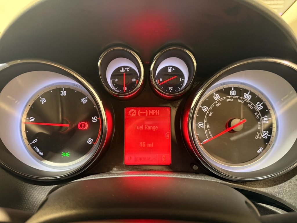 Used Vauxhall Astra 2013 for sale - 77477411: Photo 42