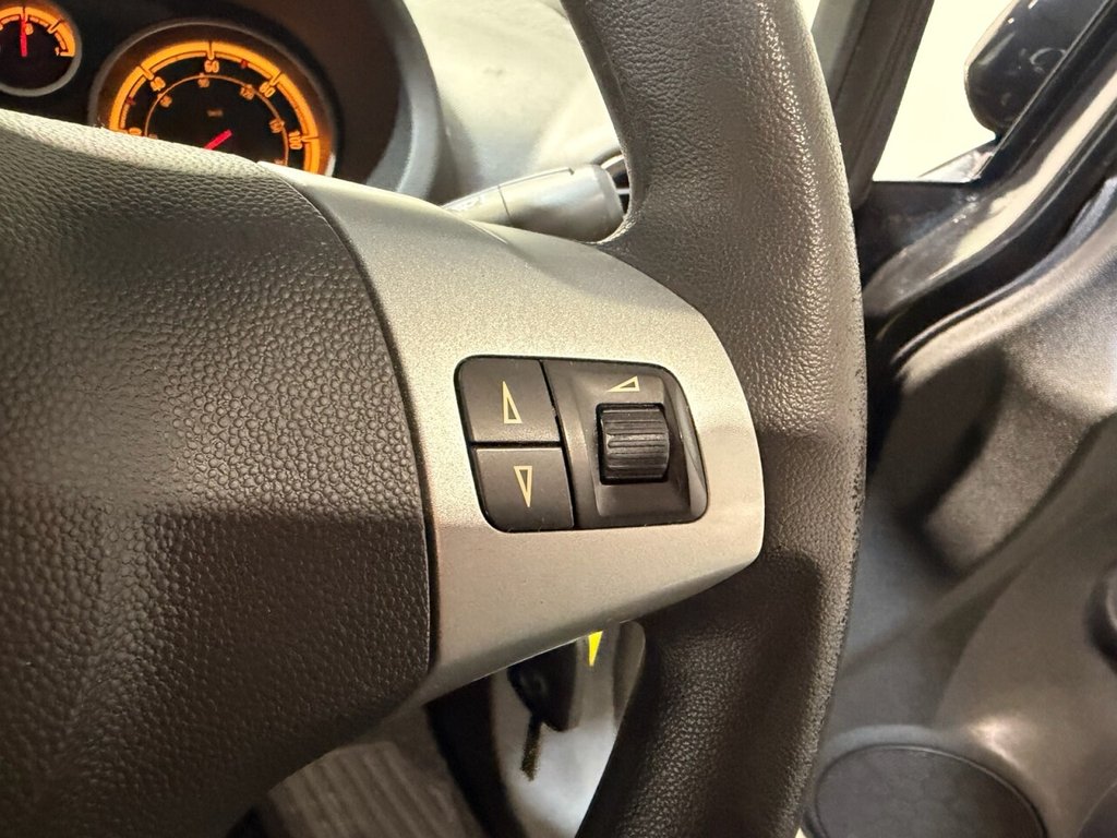 Used Vauxhall Corsa 2014 for sale - 77288001: Photo 33