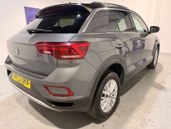 Used Volkswagen T-Roc 2023 for sale - 79818570: Photo
