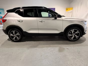 Used Volvo XC40 2019 for sale - 79764572: Photo