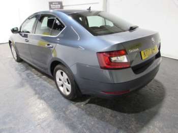 Used Skoda Octavia 2017 for sale - 73817605: Photo