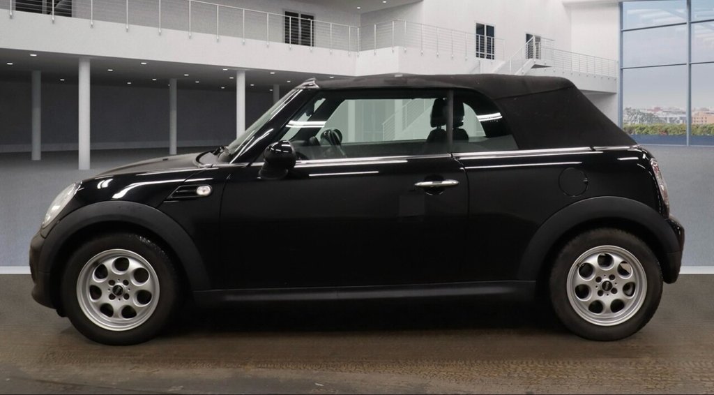 Used MINI Convertible 2015 for sale - 76986112: Photo 5