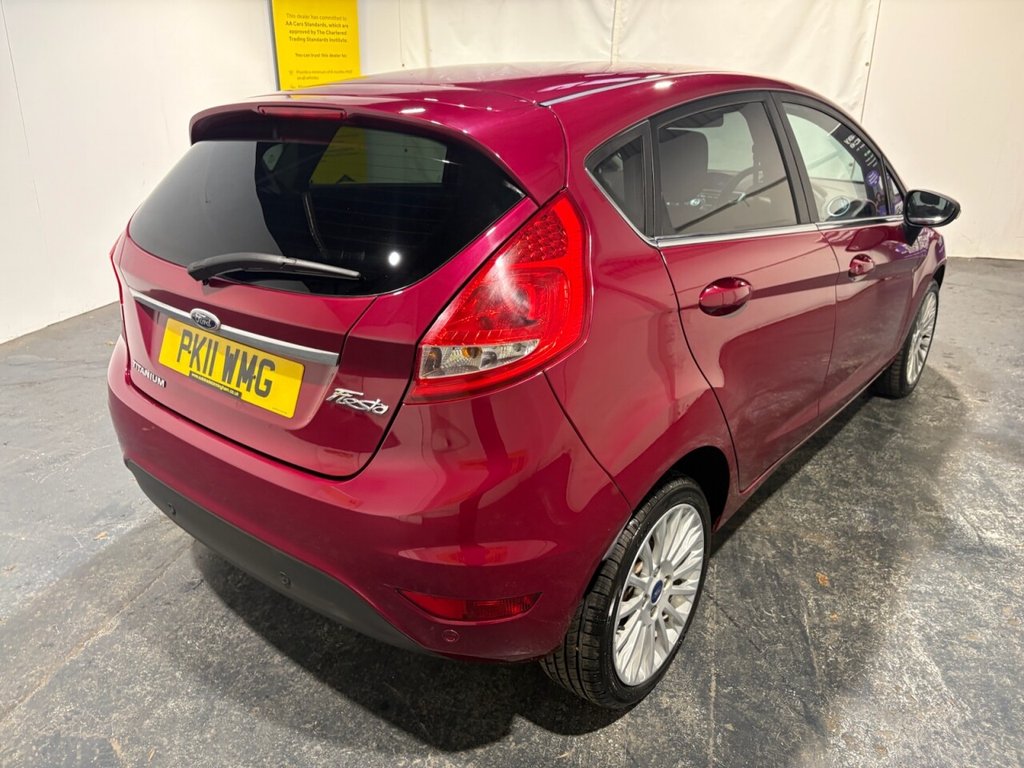 Used Ford Fiesta 2011 for sale - 76950445: Photo 24