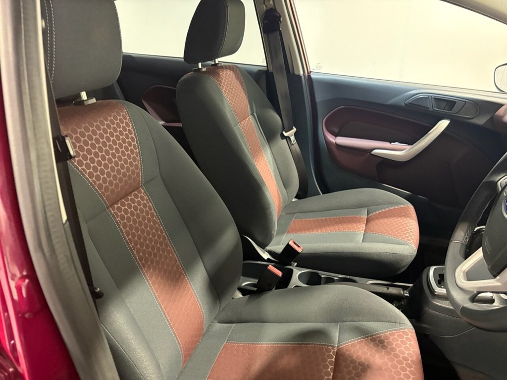 Used Ford Fiesta 2011 for sale - 76950445: Photo 26