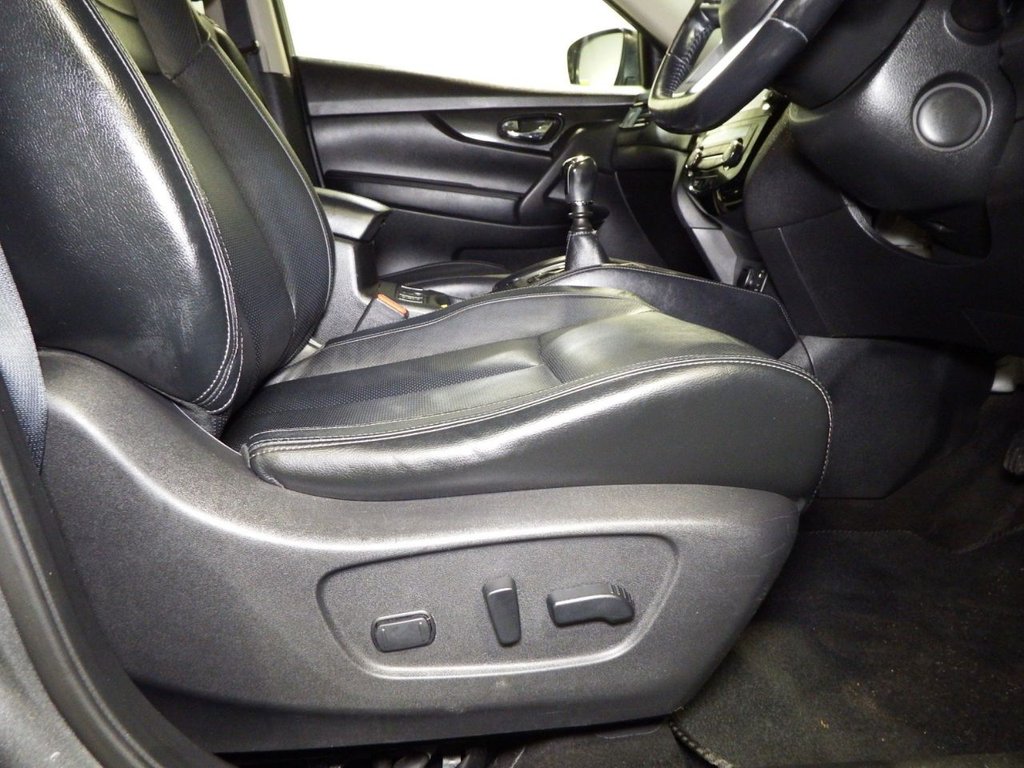 Used Nissan X-Trail 2018 for sale - 76429760: Photo 42