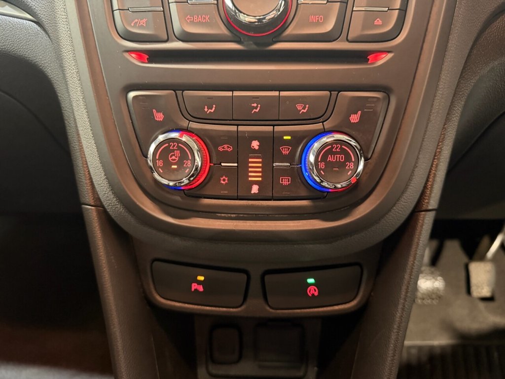 Used Vauxhall Mokka 2016 for sale - 77388820: Photo 41