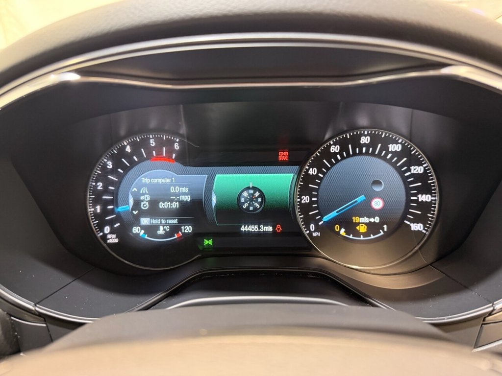 Used Ford Mondeo 2015 for sale - 76617757: Photo 47