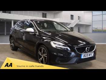 2019 (19) - 2.0 T2 R-Design Edition Hatchback 5dr Petrol Manual Euro 6 (s/s) (122 ps) S