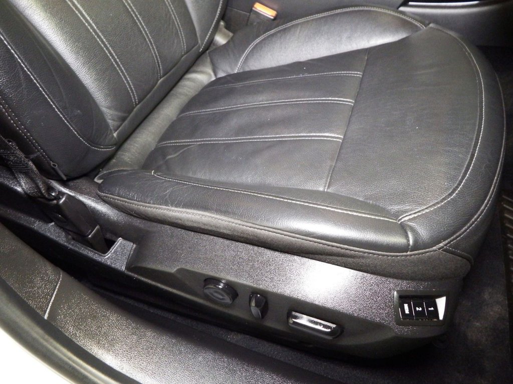 Used Vauxhall Insignia 2015 for sale - 77064977: Photo 10