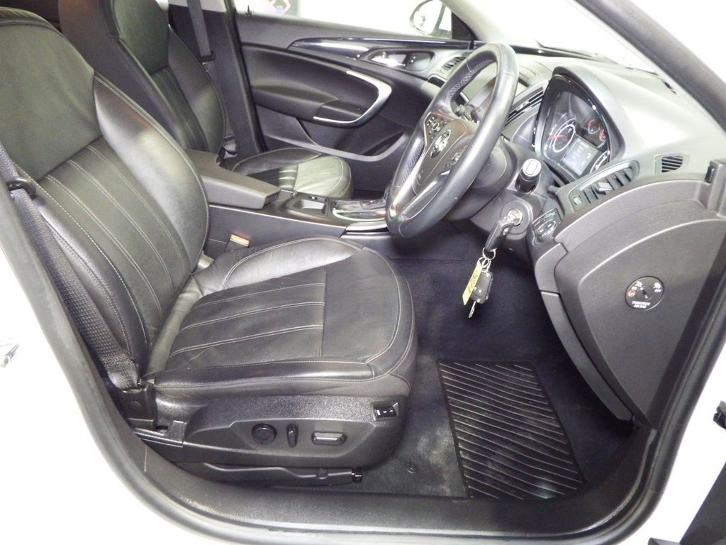 Used Vauxhall Insignia 2015 for sale - 77064977: Photo 29