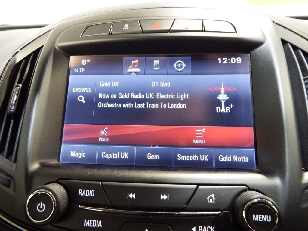 Used Vauxhall Insignia 2015 for sale - 77064977: Photo 31