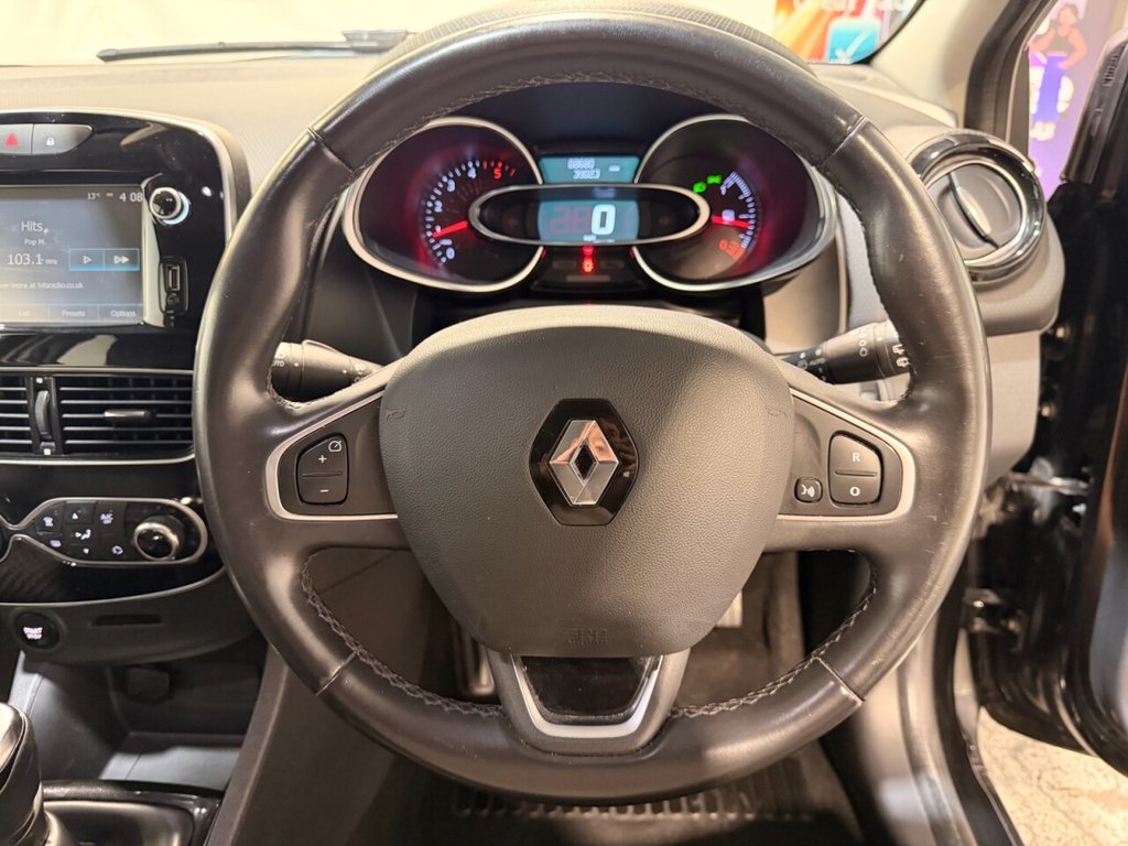 Used Renault Clio 2017 for sale - 77976515: Photo 10