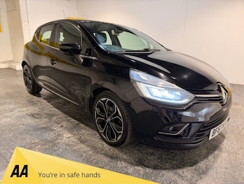Used Renault Clio 2017 for sale - 77976515: Photo