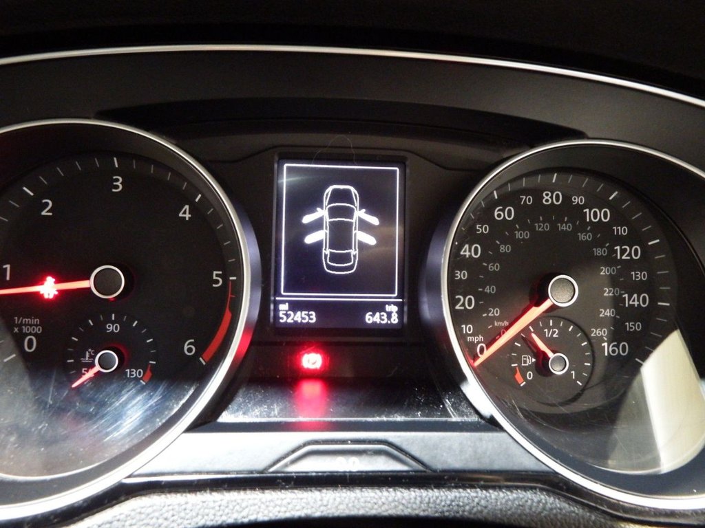 Used Volkswagen Passat 2015 for sale - 76185411: Photo 30