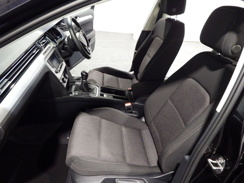 Used Volkswagen Passat 2015 for sale - 76185411: Photo 38