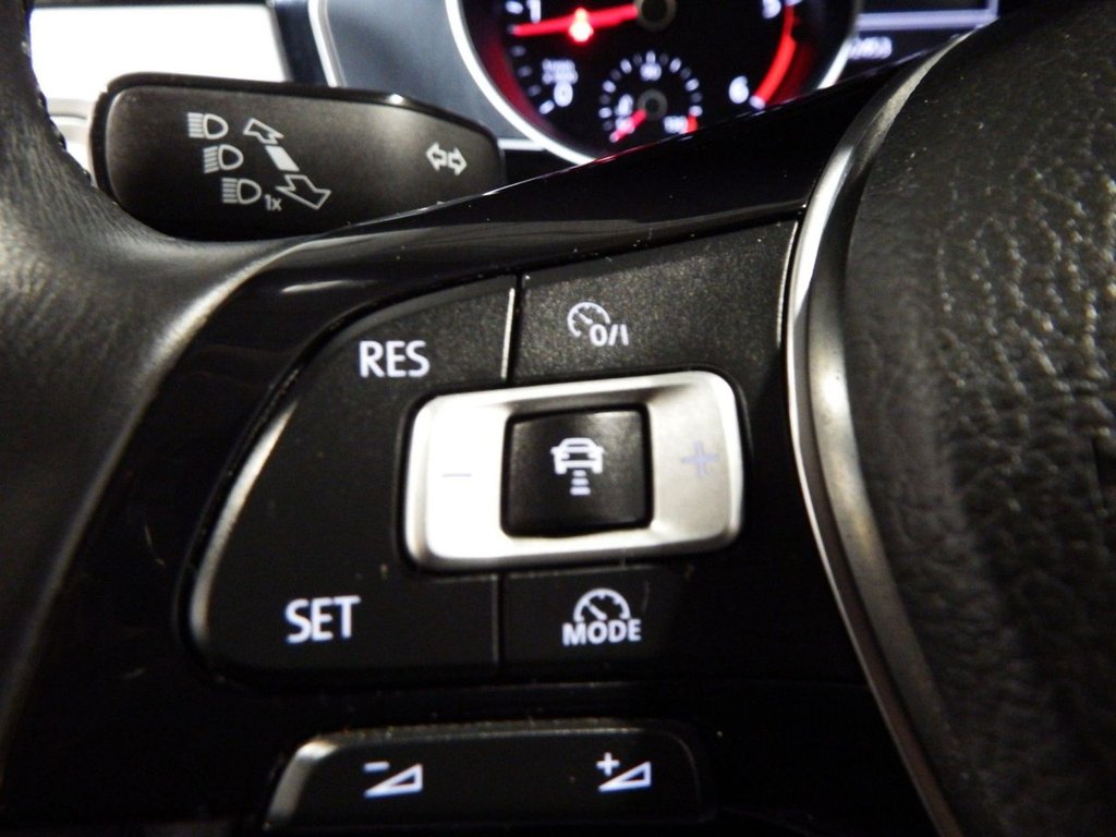 Used Volkswagen Passat 2015 for sale - 76185411: Photo 40