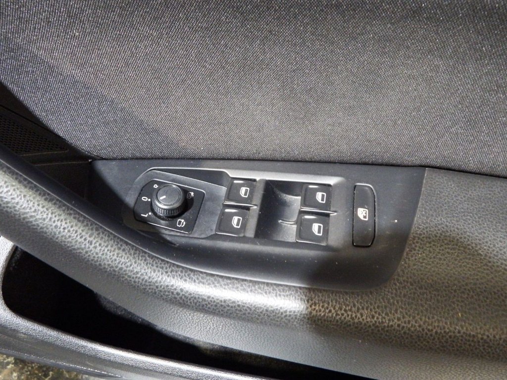 Used Volkswagen Passat 2015 for sale - 76185411: Photo 44