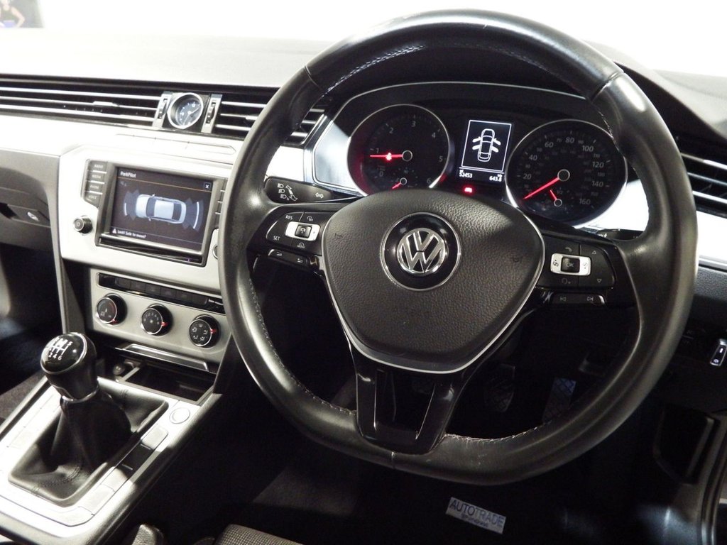 Used Volkswagen Passat 2015 for sale - 76185411: Photo 47