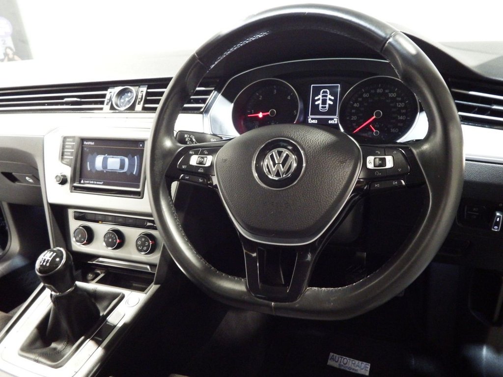Used Volkswagen Passat 2015 for sale - 76185411: Photo 49