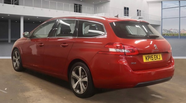 Used Peugeot 308 2015 for sale - 76317134: Photo 8