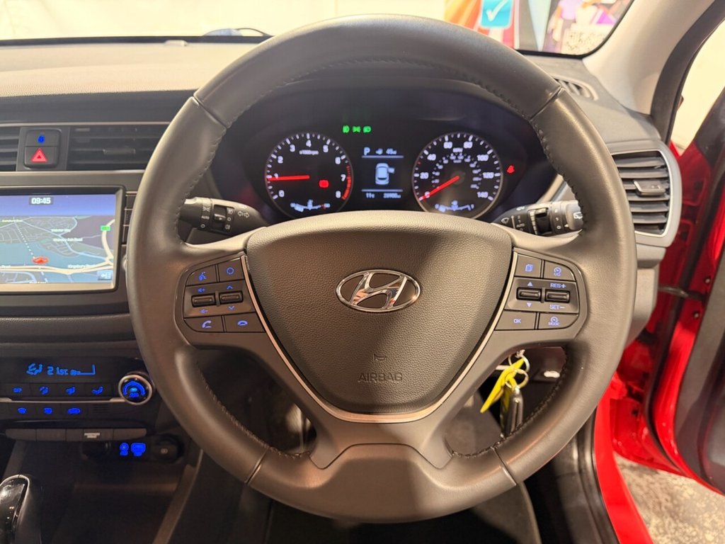 Used Hyundai i20 2018 for sale - 77642657: Photo 10