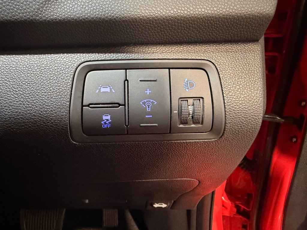 Used Hyundai i20 2018 for sale - 77642657: Photo 17