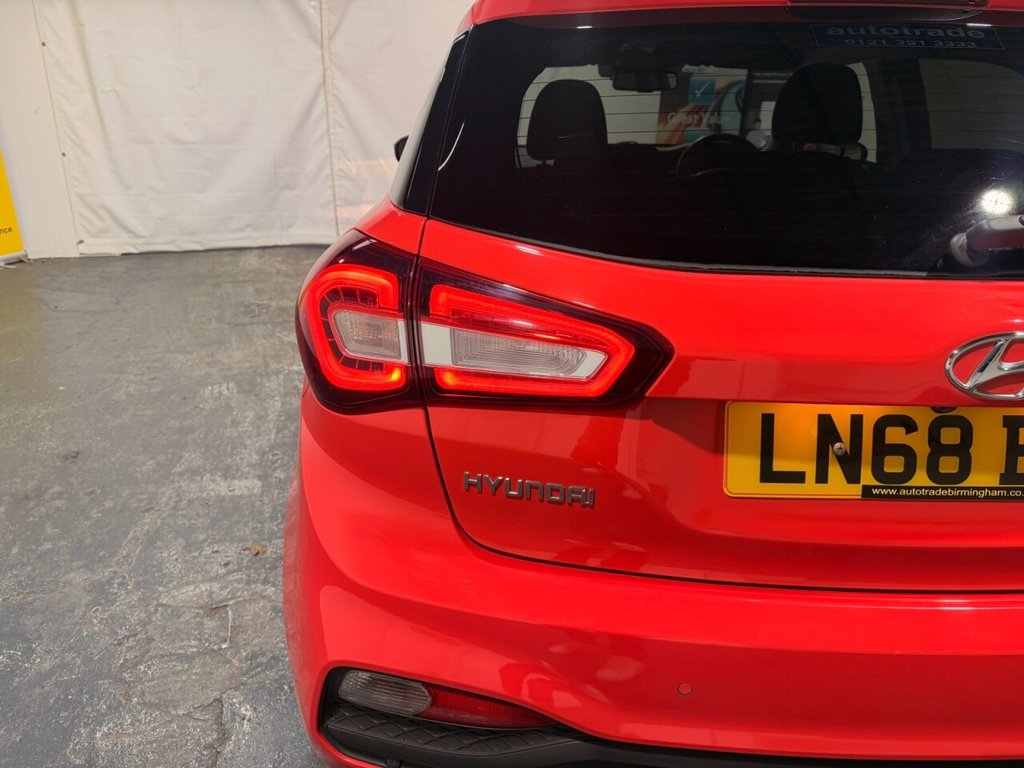 Used Hyundai i20 2018 for sale - 77642657: Photo 19