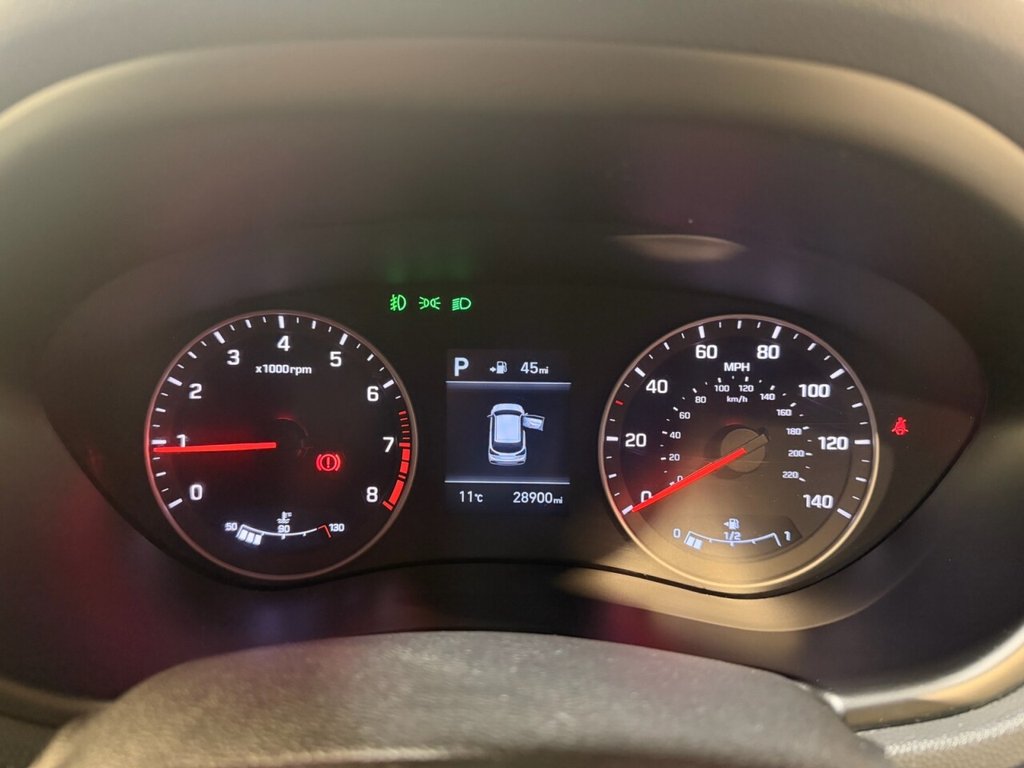 Used Hyundai i20 2018 for sale - 77642657: Photo 29