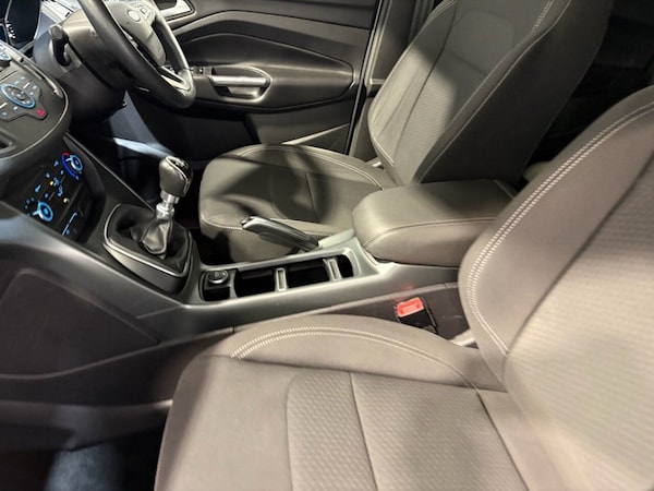 Used Ford Kuga 2019 for sale - 76304267: Photo 34