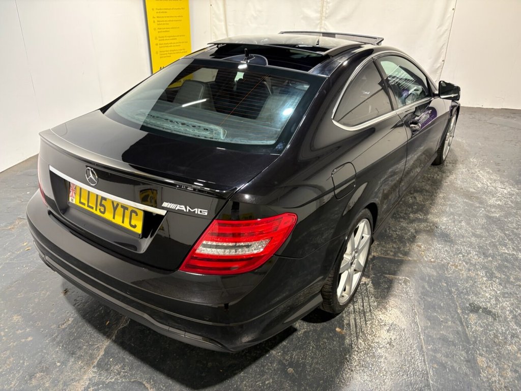 Used Mercedes-Benz C Class 2015 for sale - 77287446: Photo 2