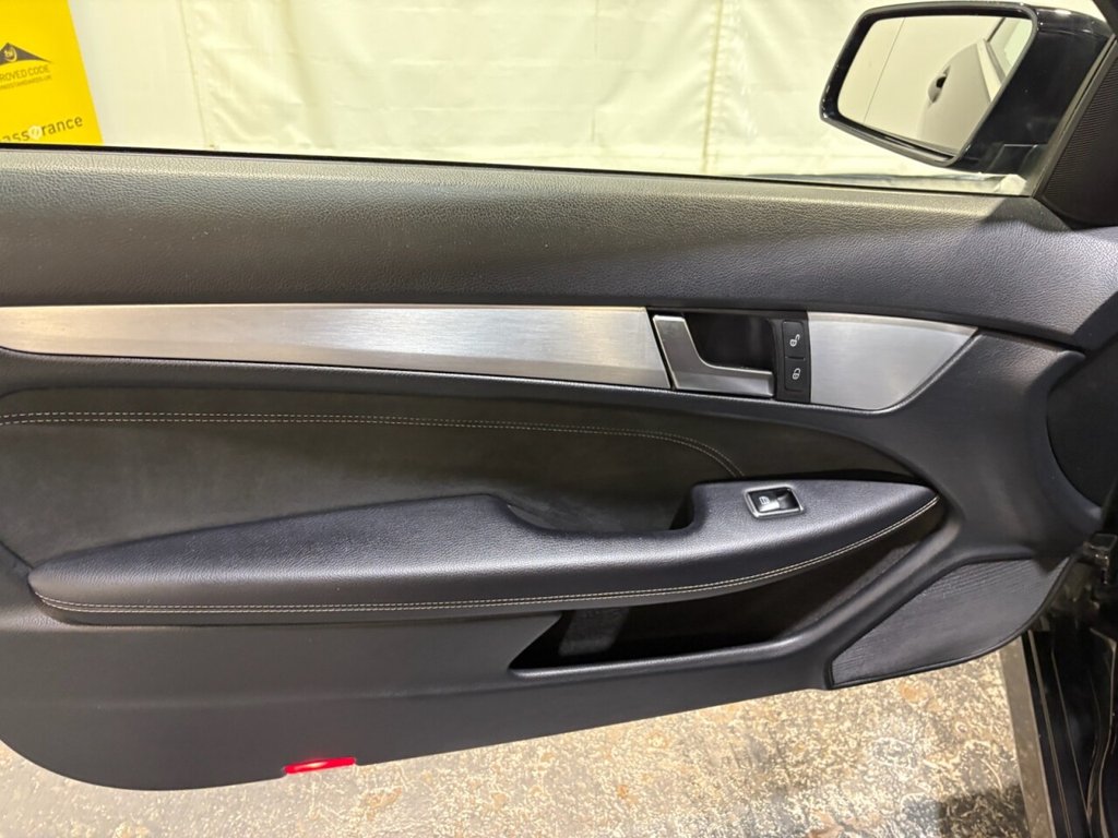 Used Mercedes-Benz C Class 2015 for sale - 77287446: Photo 27
