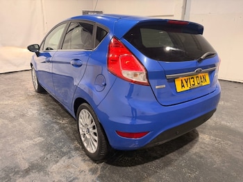 Used Ford Fiesta 2013 for sale - 77288235: Photo