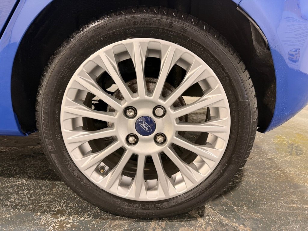 Used Ford Fiesta 2013 for sale - 77288235: Photo 39