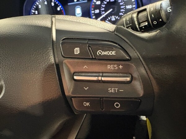Used Hyundai KONA 2018 for sale - 76256377: Photo 40