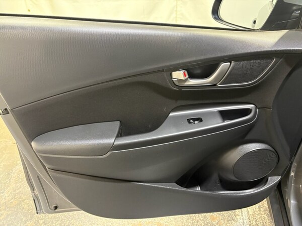 Used Hyundai KONA 2018 for sale - 76256377: Photo 42