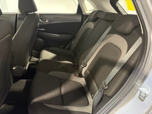 Used Hyundai KONA 2018 for sale - 76256377: Photo 44