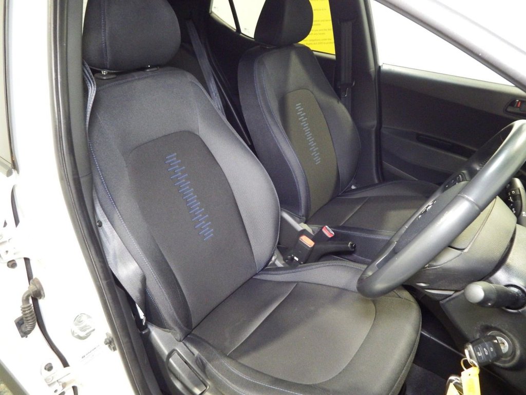 Used Hyundai i10 2018 for sale - 76631991: Photo 33