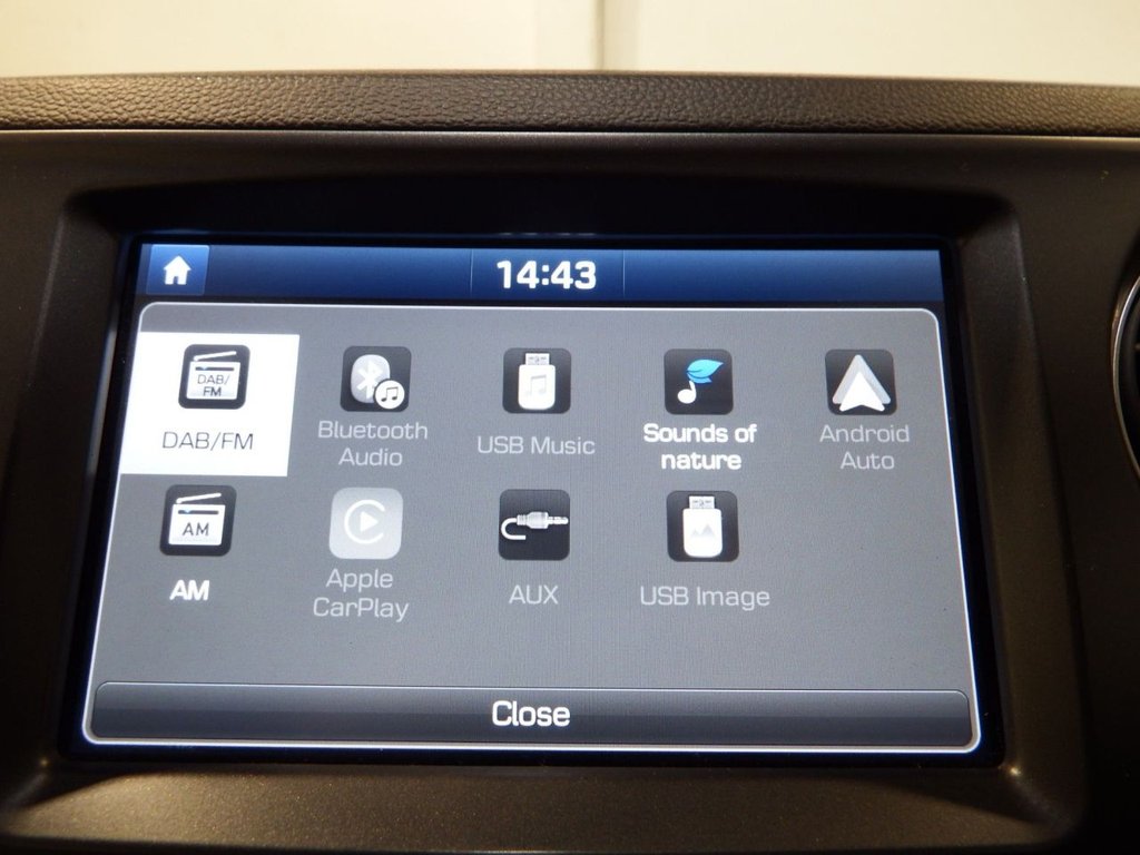 Used Hyundai i10 2018 for sale - 76631991: Photo 5