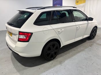 Used Skoda Fabia 2015 for sale - 79695433: Photo