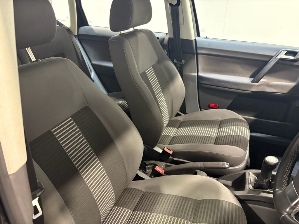 Used Volkswagen Polo 2009 for sale - 76986298: Photo 15