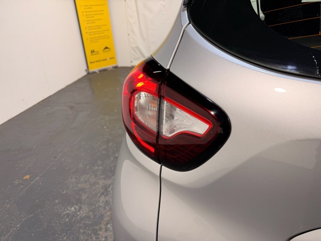 Used Renault Captur 2018 for sale - 77212537: Photo 29