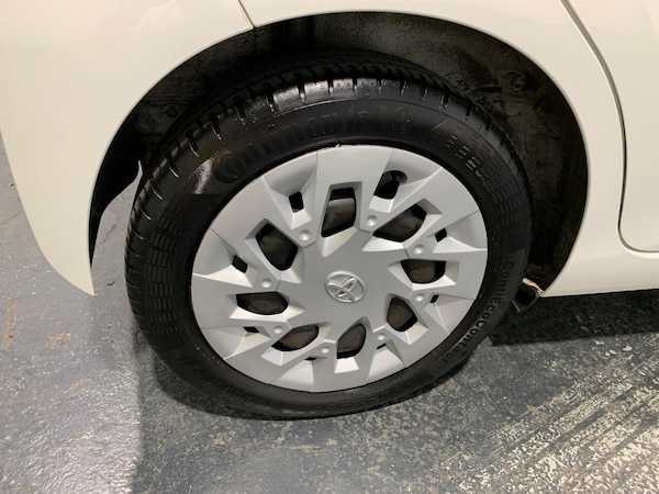 Used Toyota AYGO 2018 for sale - 76105970: Photo 17
